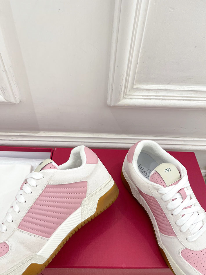 最高級ヴァレンティノスーパーコピー VALENTINO アップヴィレッジ パーフォレイテッドナッパレザー 2627221 ヴァレンティノ スニーカー アウトレット - 画像 (7)