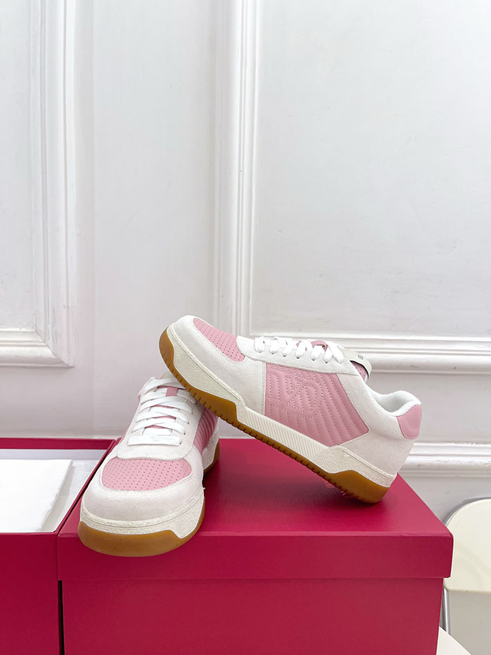 最高級ヴァレンティノスーパーコピー VALENTINO アップヴィレッジ パーフォレイテッドナッパレザー 2627221 ヴァレンティノ スニーカー アウトレット - 画像 (2)