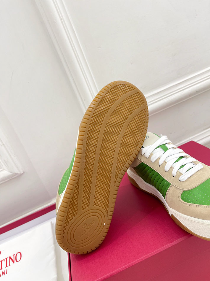 最高級ヴァレンティノスーパーコピー VALENTINO アップヴィレッジ パーフォレイテッドナッパレザー 2627223 ヴァレンティノ スニーカー レディース - 画像 (5)