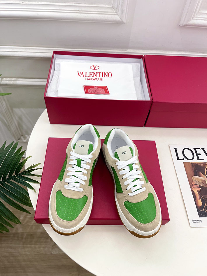 最高級ヴァレンティノスーパーコピー VALENTINO アップヴィレッジ パーフォレイテッドナッパレザー 2627223 ヴァレンティノ スニーカー レディース - 画像 (4)