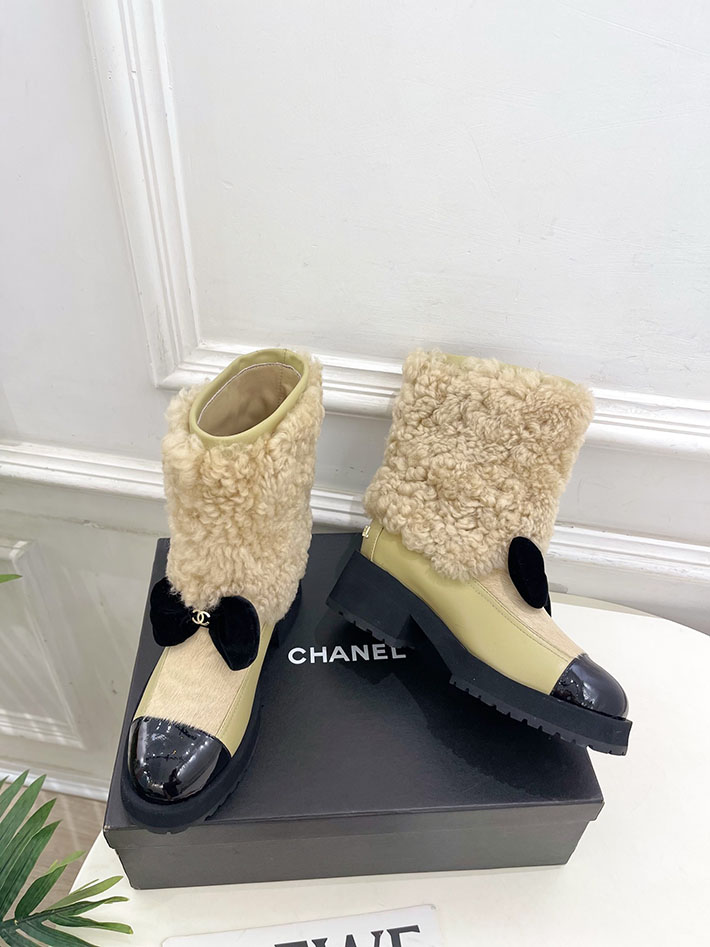 最高級シャネルスーパーコピー CHANEL ショートブーツ CoCo Neige モコモコブーツ 2627265 レディース シャネル ブーツ - 画像 (9)