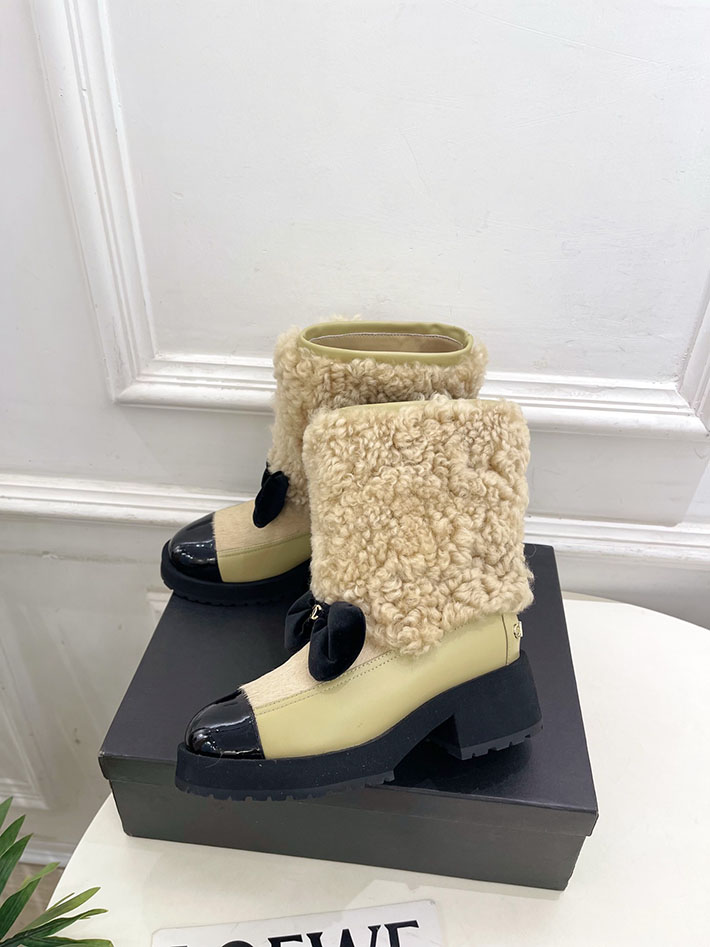 最高級シャネルスーパーコピー CHANEL ショートブーツ CoCo Neige モコモコブーツ 2627265 レディース シャネル ブーツ - 画像 (2)