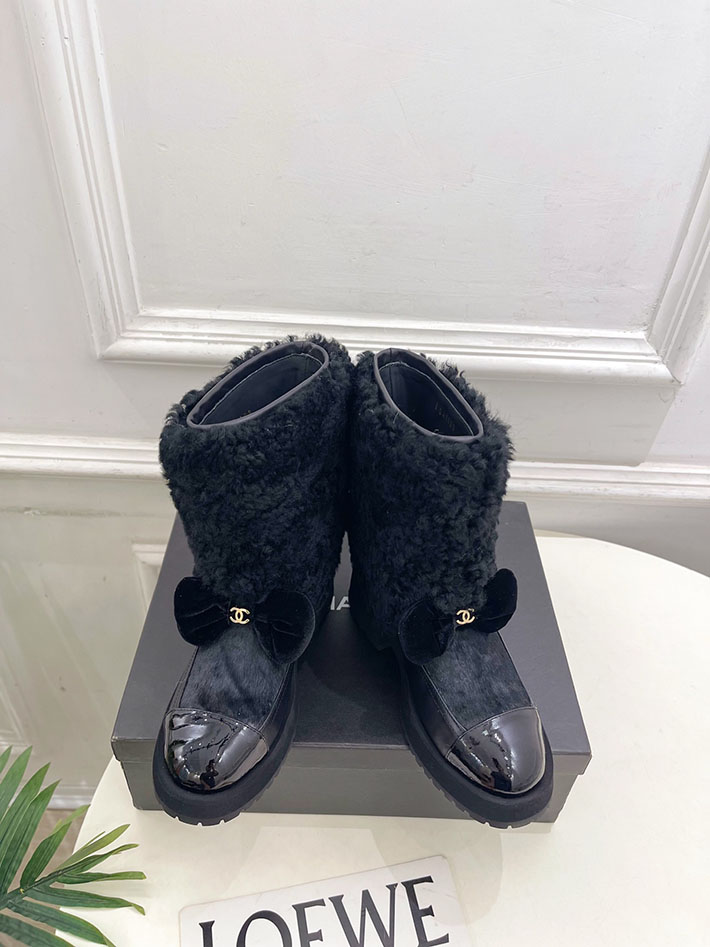 最高級シャネルスーパーコピー CHANEL ショートブーツ CoCo Neige モコモコブーツ 2627267 シャネル ブーツ 値段 - 画像 (4)