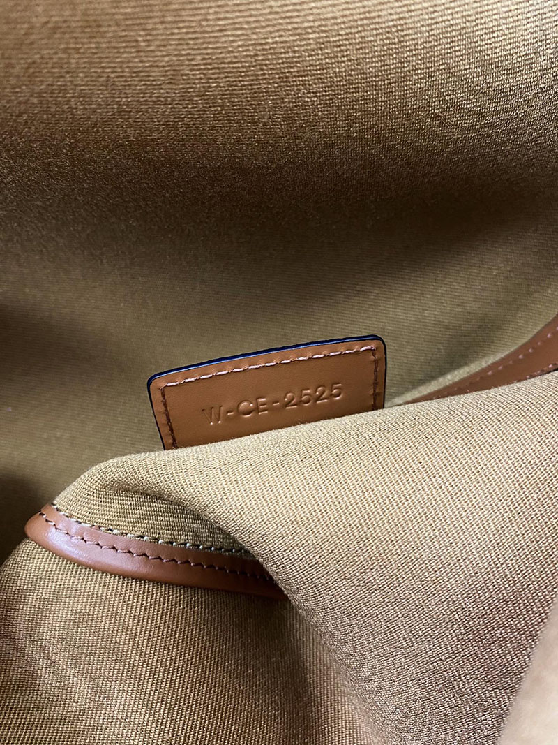 最高級セリーヌスーパーコピー CELINE ソフト ショッパーバッグ カーフスキン タン 123912GXC.04LU セリーヌ バッグ 人気ランキング - 画像 (2)