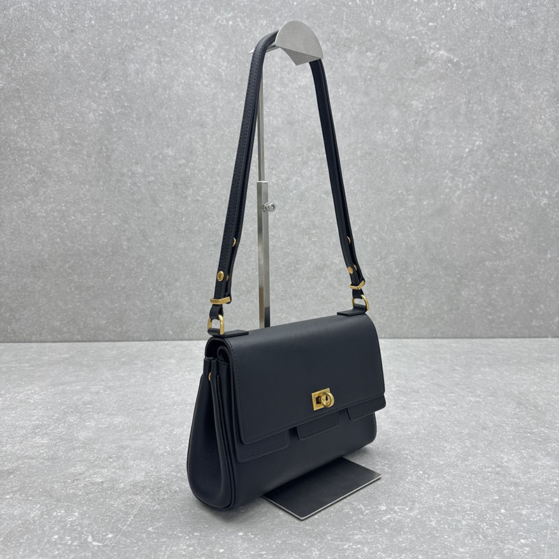 バレンシアガ バッグ 人気 レディース Bel Air Xs Shoulder Bag In Smooth Leather ブラック 2526406 バレンシアガ バッグ アウトレット - 画像 (12)