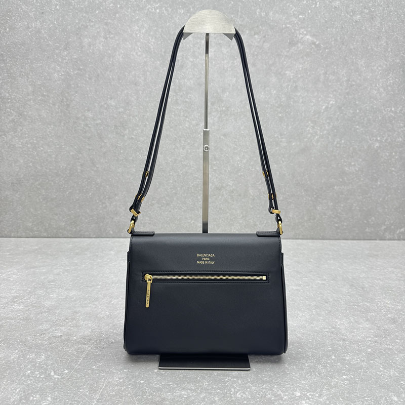 バレンシアガ バッグ 人気 レディース Bel Air Xs Shoulder Bag In Smooth Leather ブラック 2526406 バレンシアガ バッグ アウトレット - 画像 (11)