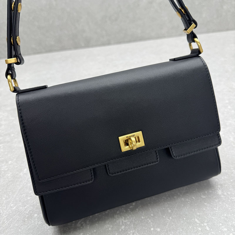 バレンシアガ バッグ 人気 レディース Bel Air Xs Shoulder Bag In Smooth Leather ブラック 2526406 バレンシアガ バッグ アウトレット - 画像 (9)