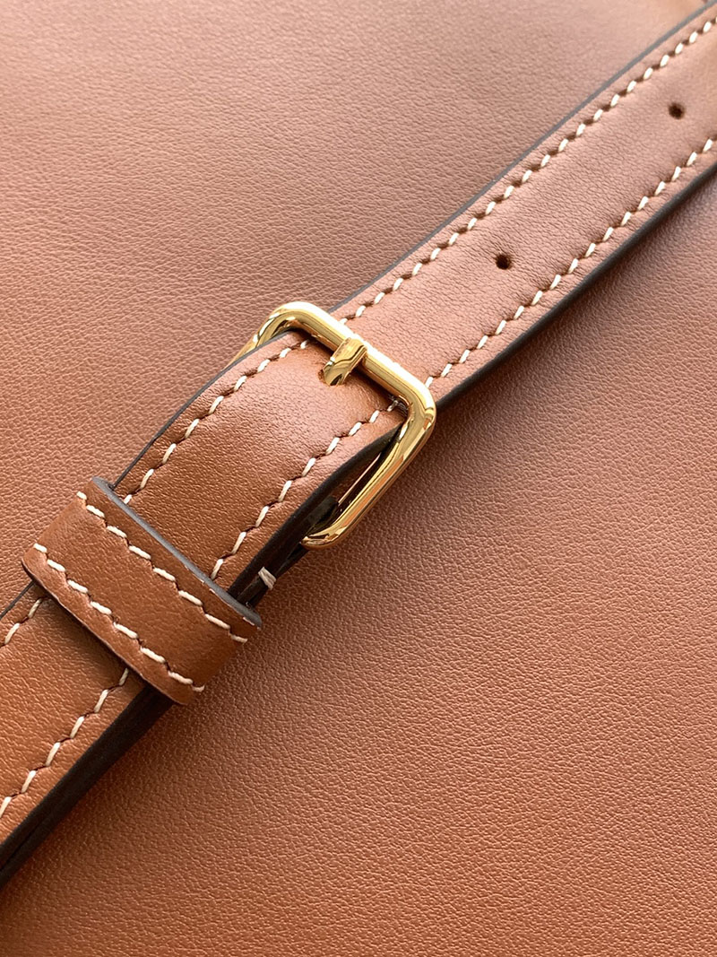 最高級セリーヌスーパーコピー CELINE スモール カミーユ 16(セーズ)ソフト バッグ タン 120693FX9.04LU 御殿場アウトレット セリーヌ バッグ - 画像 (5)