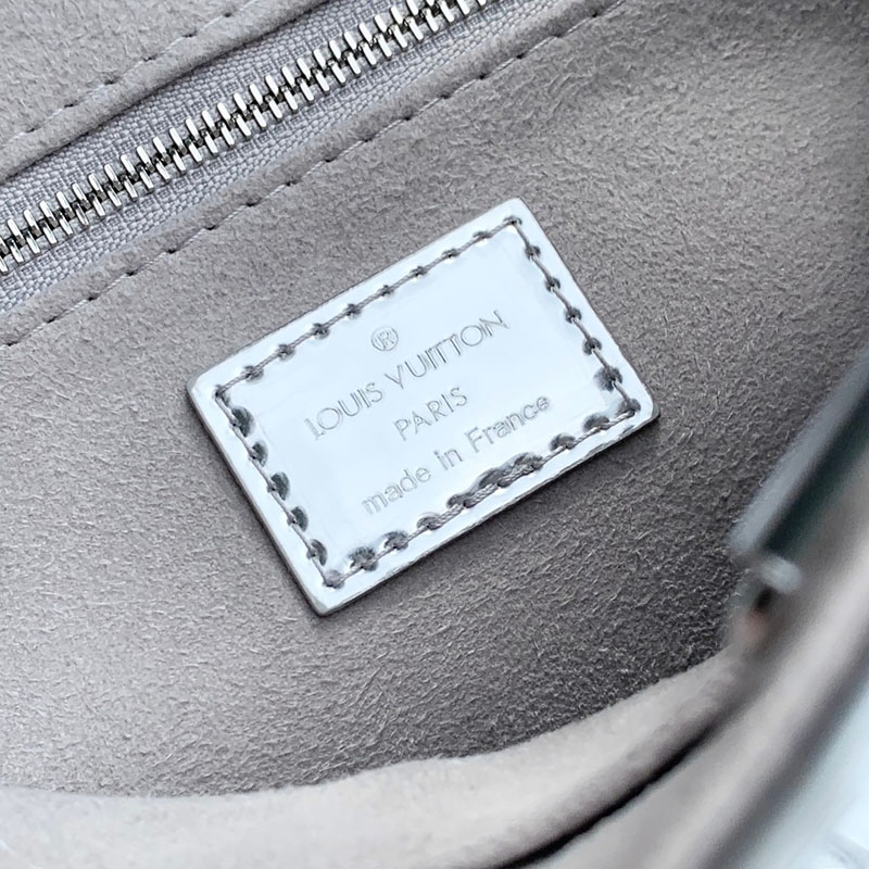 ルイヴィトン トートバッグ 新作 Louis Vuitton LV SKI オンザゴー PM シルバー M26373 レディース ルイヴィトン トートバッグ - 画像 (3)