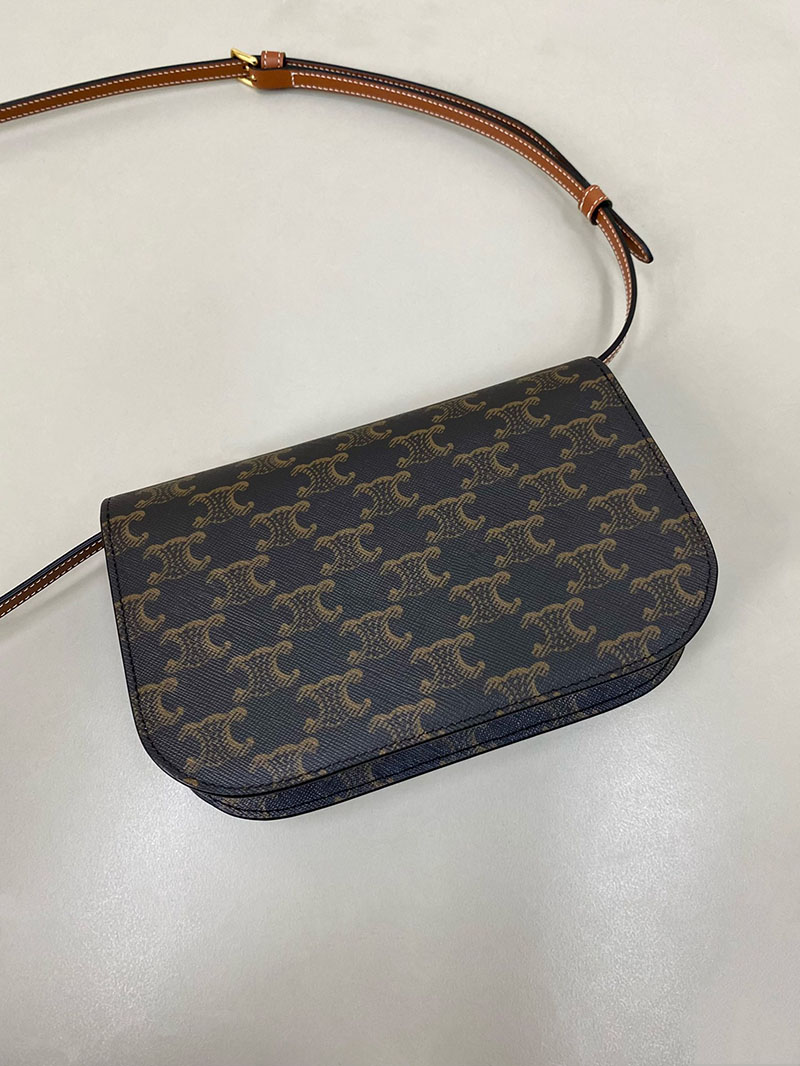 最高級セリーヌスーパーコピー CELINE ストラップ デュオウォレット タン 10P672GVL.04LU セリーヌ バッグ 人気ランキング - 画像 (8)