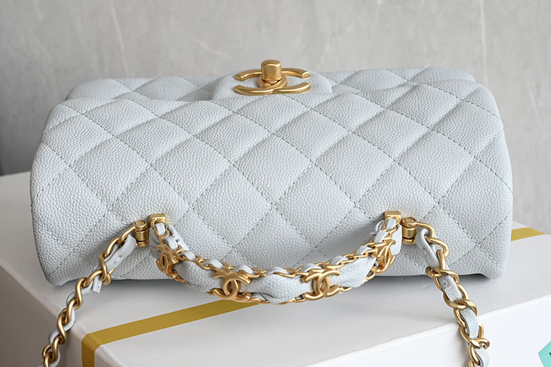 シャネル 新作バッグ 2026 CHANEL マトラッセ CCマーク ココマーク ミニバッグ ライトブルー AS5701 B21431 N0195 シャネル バッグ マトラッセ - 画像 (6)