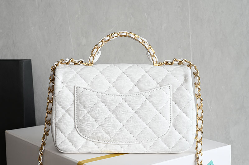 シャネル 新作バッグ 2026 CHANEL マトラッセ CCマーク ココマーク ミニバッグ ホワイト AS5701 B21431 10601 シャネル バッグ マトラッセ - 画像 (9)