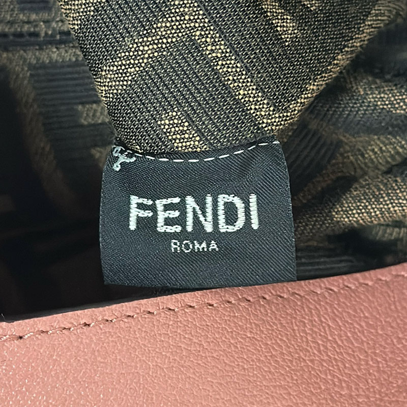 フェンディ 人気バッグ FENDI スパイ スモール バッグ ピンク 8BR838AYCTF13VM フェンディ スパイ バッグ 定価 - 画像 (3)