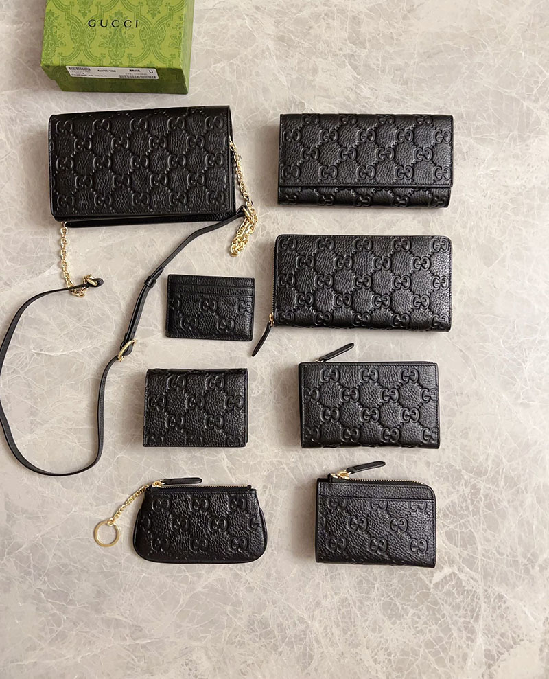 グッチ カードケース 人気 GUCCI GGエンブレム ジップ カードケース ブラック 815936 AAEEM 1000 グッチ カードケース 財布代わり - 画像 (2)