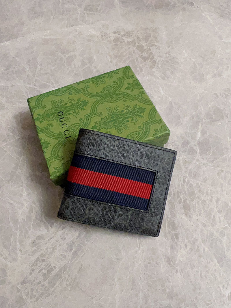 グッチ 財布 二つ折りメンズ
