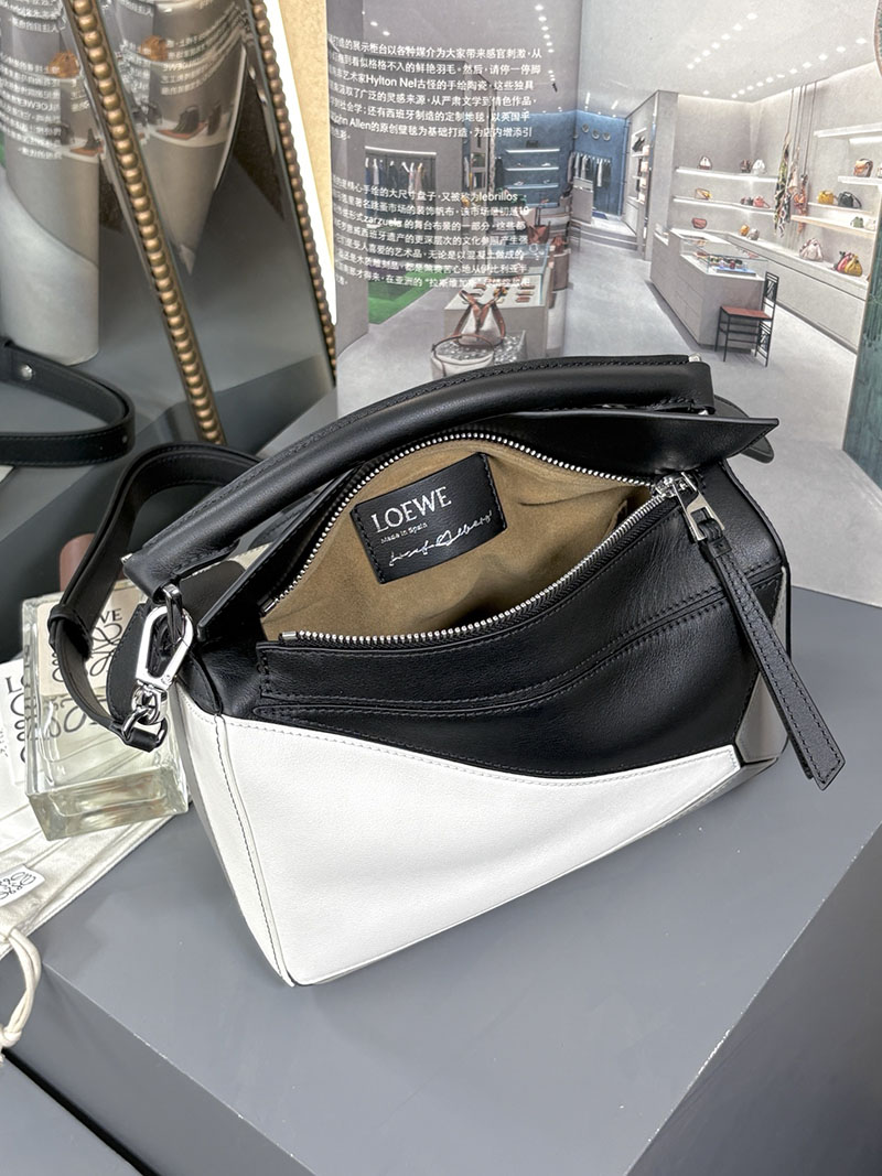 ロエベ バッグ 人気 LOEWE パズルバッグ スモール グレー/ライトゴースト A510S21XCX-0146 ロエベ バッグ アウトレット - 画像 (2)