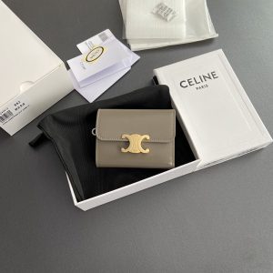 セリーヌ 財布 アウトレット