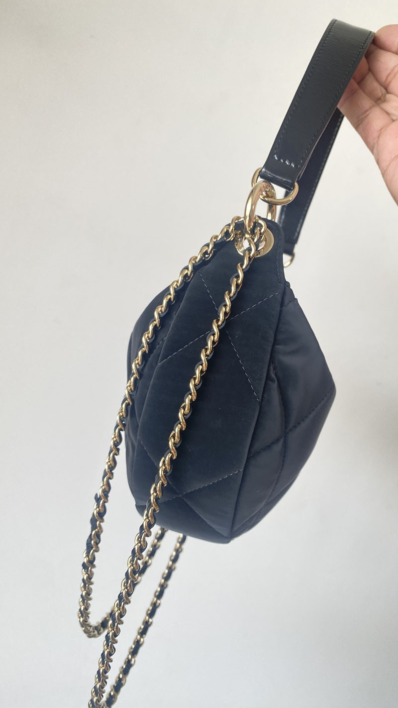 シャネル 新作バッグ 2026 CHANEL チェーン クラッチ バッグ ブラック AP4791-B21406-94305 シャネル バッグ 安い順 - 画像 (4)