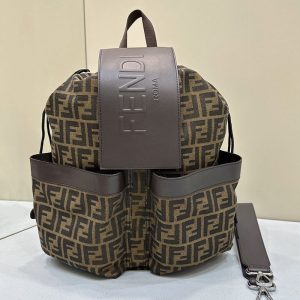 フェンディ リュック アウトレット