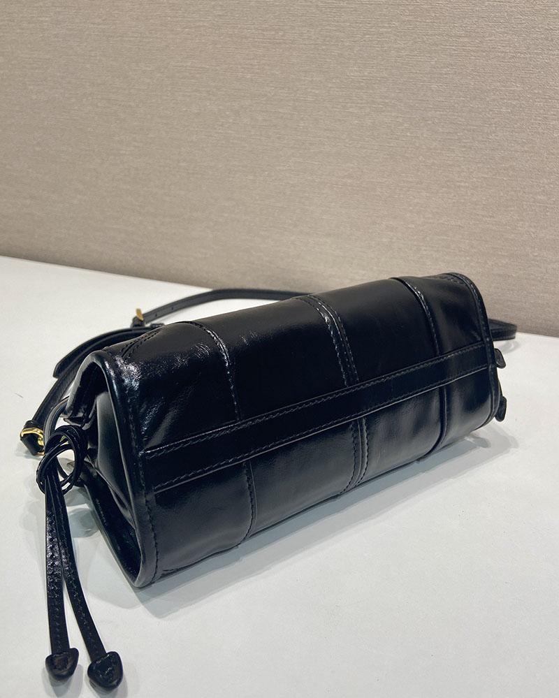 プラダ バッグ レディース PRADA ボニー レザー ミニハンドバッグ ブラック 1BA486_2CYR_F0002 プラダ ミニバッグ アウトレット - 画像 (5)