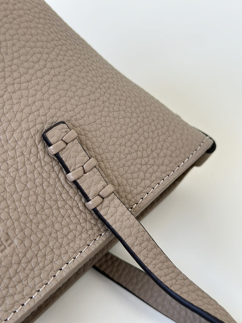 最高級フェンディスーパーコピー FENDI ロール ミニ ROLL MINI セレリアバッグ ダブグレー 8BS096 AS84 F1Q6E フェンディ トートバッグ アウトレット - 画像 (5)