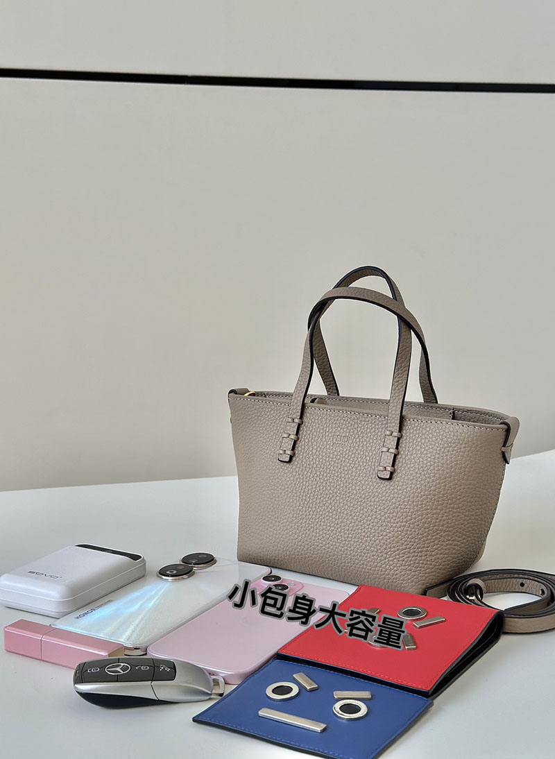 最高級フェンディスーパーコピー FENDI ロール ミニ ROLL MINI セレリアバッグ ダブグレー 8BS096 AS84 F1Q6E フェンディ トートバッグ アウトレット - 画像 (2)