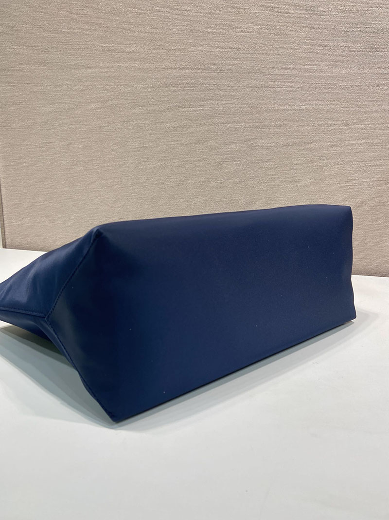 プラダ バッグ レディース PRADA Re-Edition 1978 ミディアム ネイビー 1BG555_R064_F0216 プラダ トートバッグ ナイロン a4 - 画像 (6)