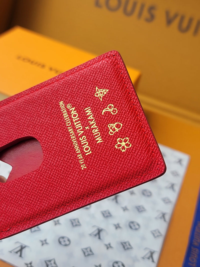 ルイヴィトン 新作 レディース Louis Vuitton LV × TM ポルト カルト・マグネット ルージュ M14562 ルイヴィトン magsafe レビュー - 画像 (3)