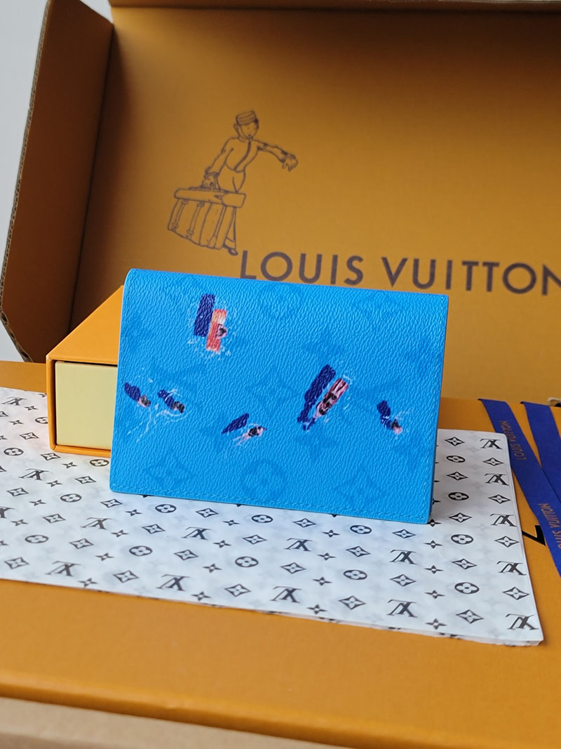 ルイヴィトン 新作 レディース LV パスポートカバー クーヴェルテュール・パスポール プールブルー M14876 ヴィトン パスポートケース - 画像 (9)