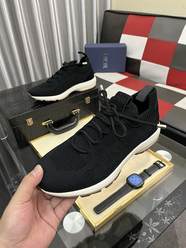ディオール スニーカー メンズ