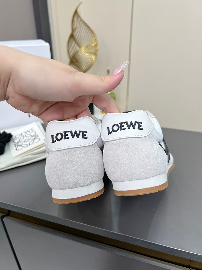 最高級ロエベスーパーコピー LOEWE バレエランナー 2.0(ナイロン&カーフ) LLBR282X01-2101 ロエベ スニーカー 白 - 画像 (6)