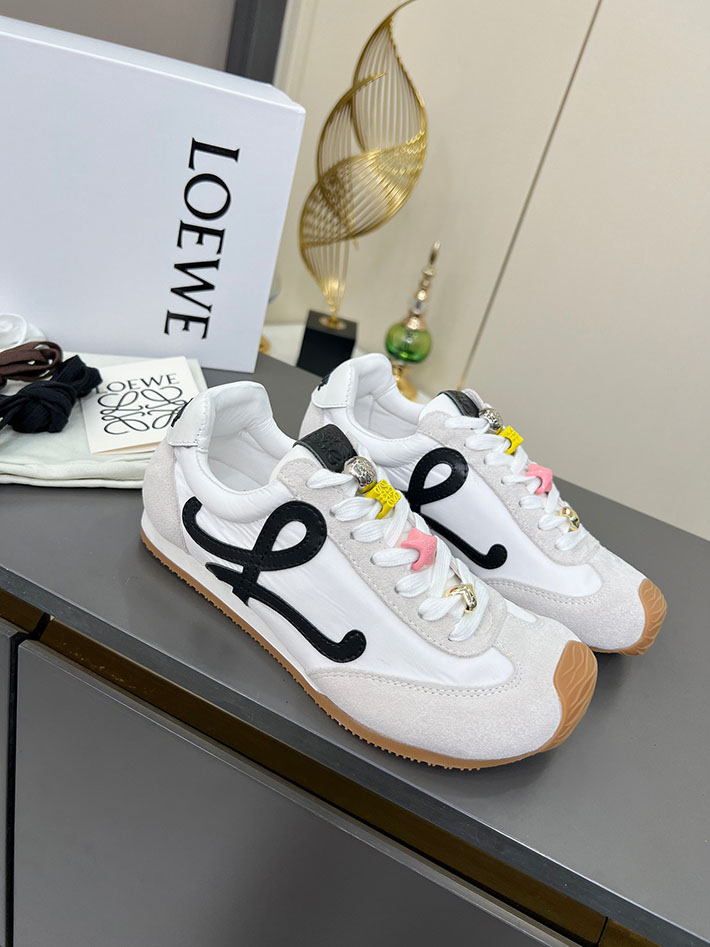 最高級ロエベスーパーコピー LOEWE バレエランナー 2.0(ナイロン&カーフ) LLBR282X01-2101 ロエベ スニーカー 白 - 画像 (2)