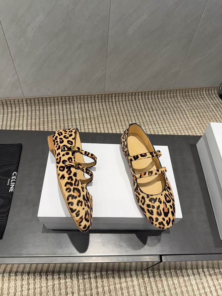 最高級セリーヌスーパーコピー LES BALLERINES CELINE ダブルストラップ バレリーナ 360204598C.19BE セリーヌ ローファー レディース - 画像 (2)