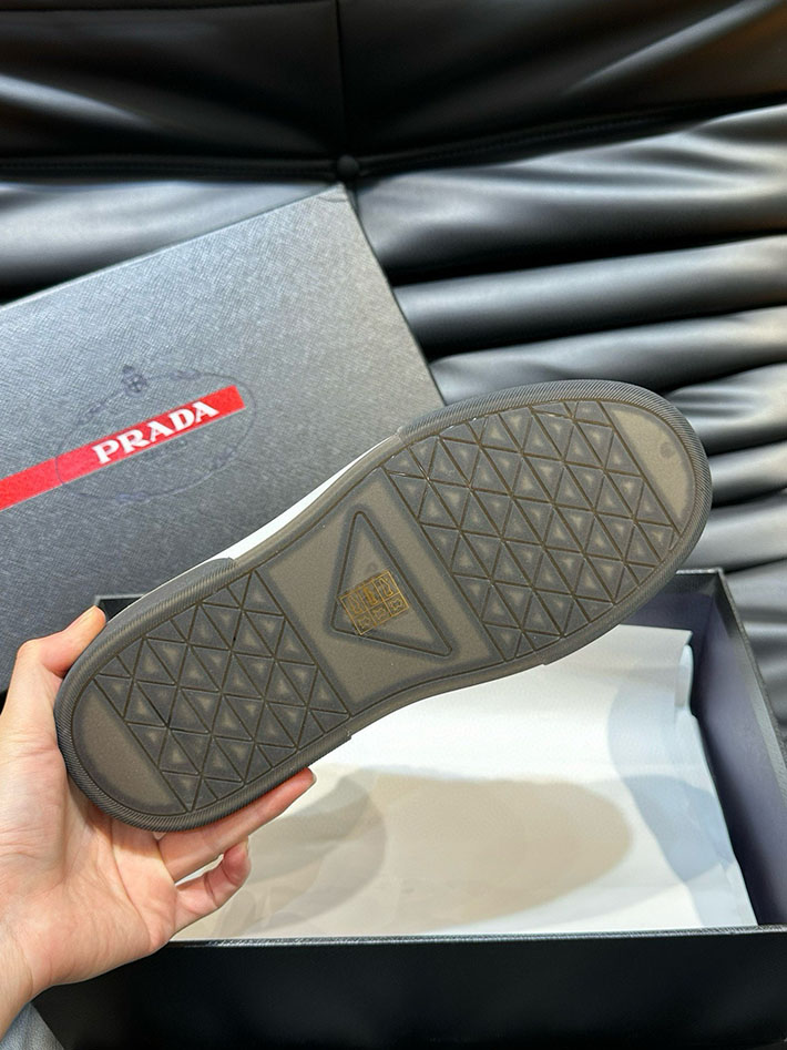 メンズ 最高級プラダスーパーコピー PRADA 01 ナッパレザー スニーカー 靴 シューズ 2628026 プラダ スニーカー メンズ - 画像 (4)