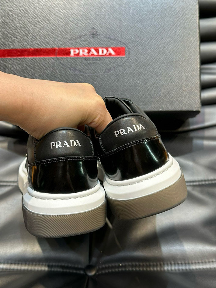 メンズ 最高級プラダスーパーコピー PRADA 01 ナッパレザー スニーカー 靴 シューズ 2628030 プラダ シューズ 名作 - 画像 (8)