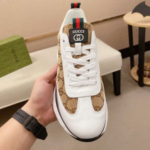 グッチ スニーカー メンズ