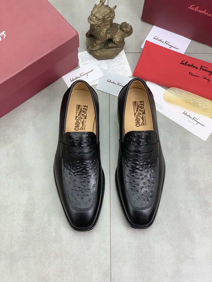 メンズ 最高級フェラガモスーパーコピー FERRAGAMO ローファー モカシン ガンチーニ金具 レザー シューズ 2628115 ローファー メンズ カジュアル ブランド - 画像 (9)