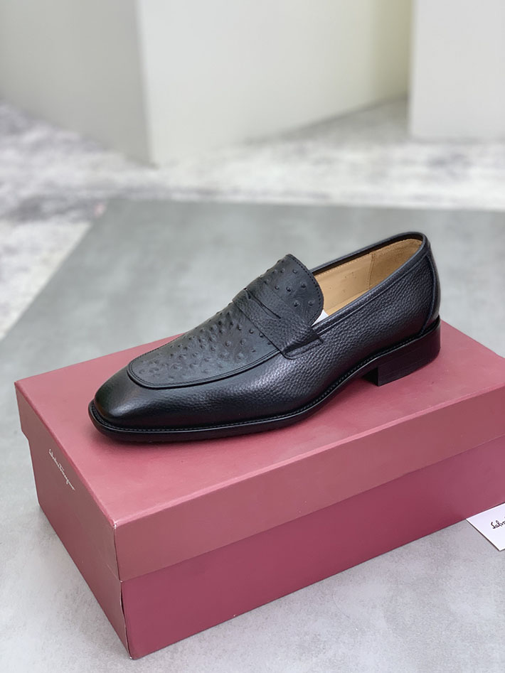 メンズ 最高級フェラガモスーパーコピー FERRAGAMO ローファー モカシン ガンチーニ金具 レザー シューズ 2628115 ローファー メンズ カジュアル ブランド - 画像 (7)