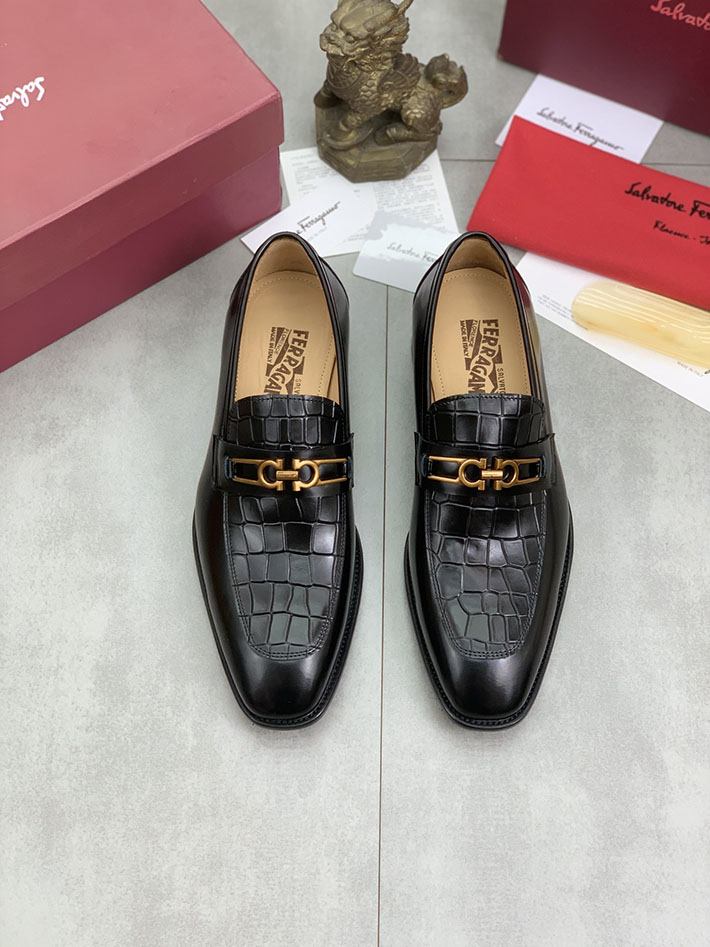 メンズ 最高級フェラガモスーパーコピー FERRAGAMO ローファー モカシン ガンチーニ金具 レザー シューズ 2628117 Ferragamo 靴 アウトレット - 画像 (9)