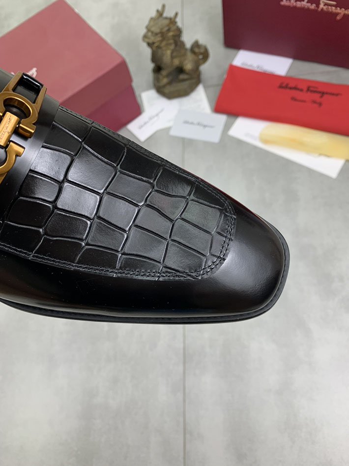 メンズ 最高級フェラガモスーパーコピー FERRAGAMO ローファー モカシン ガンチーニ金具 レザー シューズ 2628117 Ferragamo 靴 アウトレット - 画像 (6)