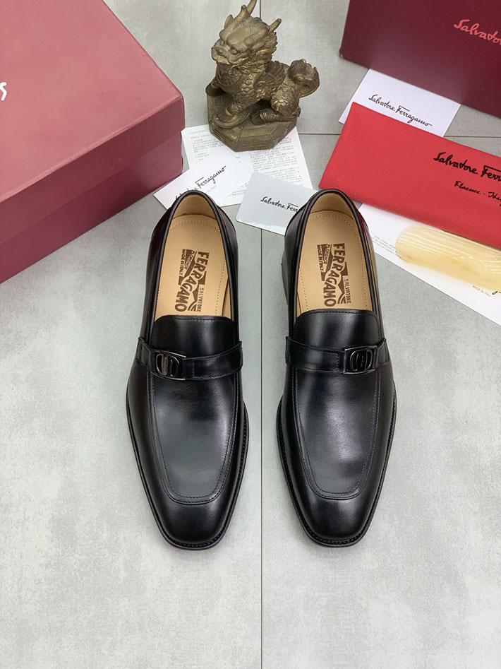 メンズ 最高級フェラガモスーパーコピー FERRAGAMO ローファー モカシン ガンチーニ金具 レザー シューズ 2628120 Ferragamo 靴 メンズ 評判 - 画像 (9)