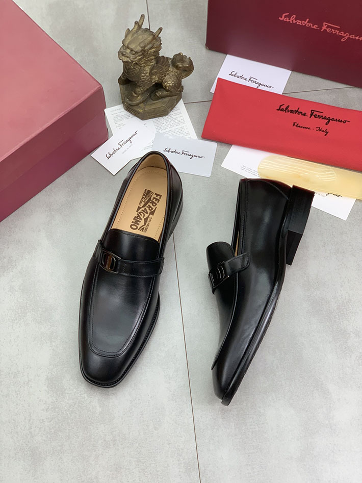 メンズ 最高級フェラガモスーパーコピー FERRAGAMO ローファー モカシン ガンチーニ金具 レザー シューズ 2628120 Ferragamo 靴 メンズ 評判 - 画像 (8)