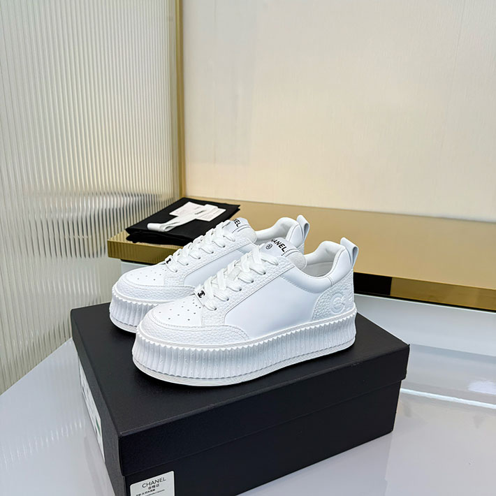 レディース 最高級シャネルスーパーコピー CHANEL 20AW ロゴパッチスニーカー 靴 2628142 レディース シャネル スニーカー 新作 - 画像 (3)