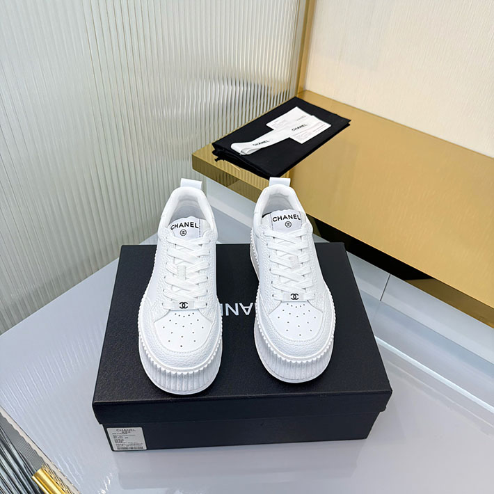 レディース 最高級シャネルスーパーコピー CHANEL 20AW ロゴパッチスニーカー 靴 2628142 レディース シャネル スニーカー 新作 - 画像 (2)