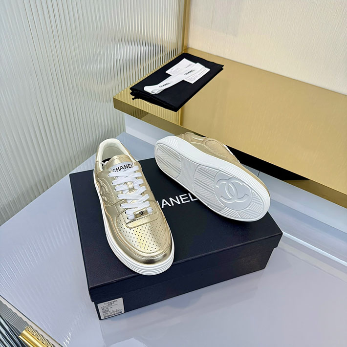 レディース 最高級シャネルスーパーコピー CHANEL 20AW ロゴパッチスニーカー 靴 2628145 スニーカー レディース おしゃれ 40代 - 画像 (2)