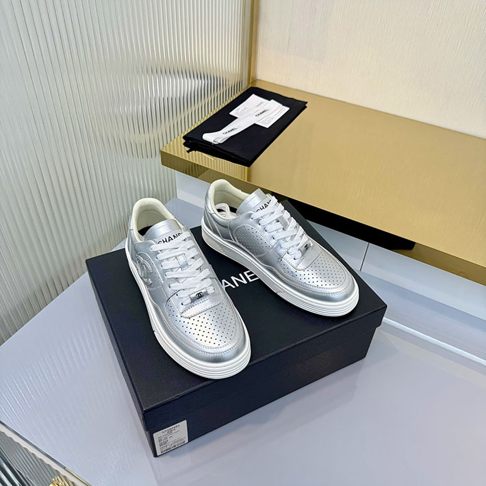 レディース 最高級シャネルスーパーコピー CHANEL 20AW ロゴパッチスニーカー 靴 2628146 スニーカー レディース きれいめ 通勤 - 画像 (3)