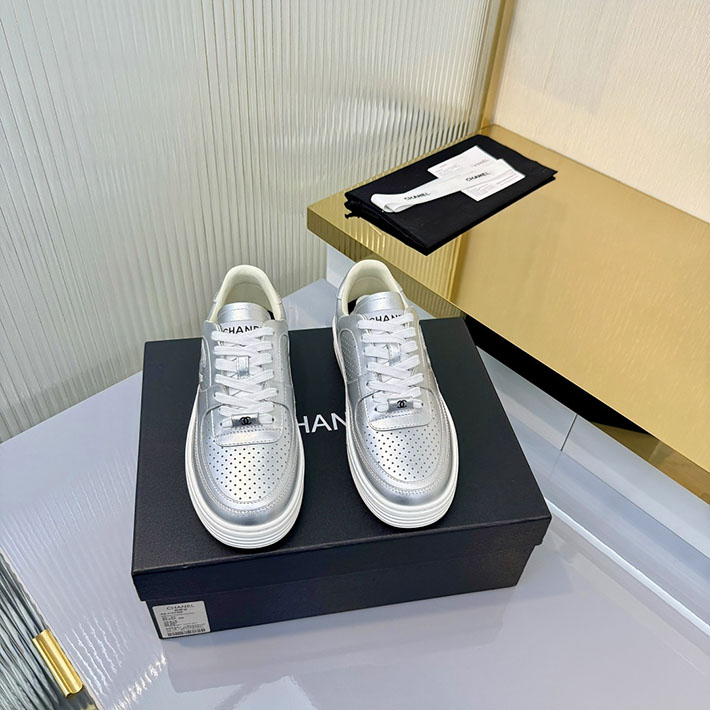 レディース 最高級シャネルスーパーコピー CHANEL 20AW ロゴパッチスニーカー 靴 2628146 スニーカー レディース きれいめ 通勤 - 画像 (2)
