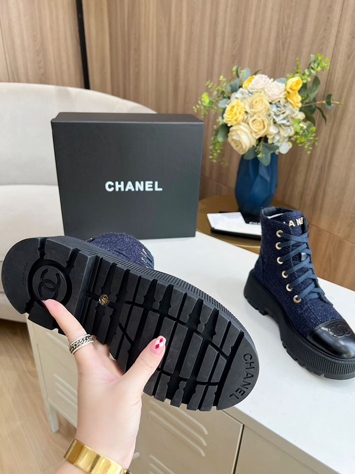 最高級シャネルスーパーコピー CHANEL ショートブーツ マトラッセ ココマーク ベルベット デニム 2628163 CHANEL ショートブーツ 新作 - 画像 (9)
