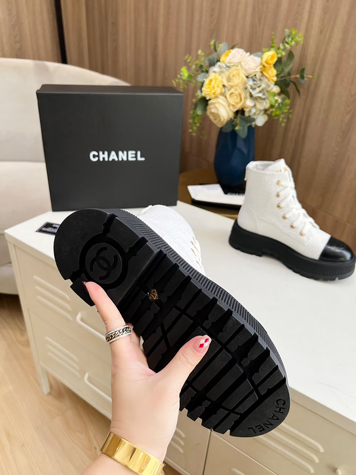 最高級シャネルスーパーコピー CHANEL ショートブーツ マトラッセ ココマーク ベルベット デニム 2628164 CHANEL ブーツ 公式 - 画像 (8)