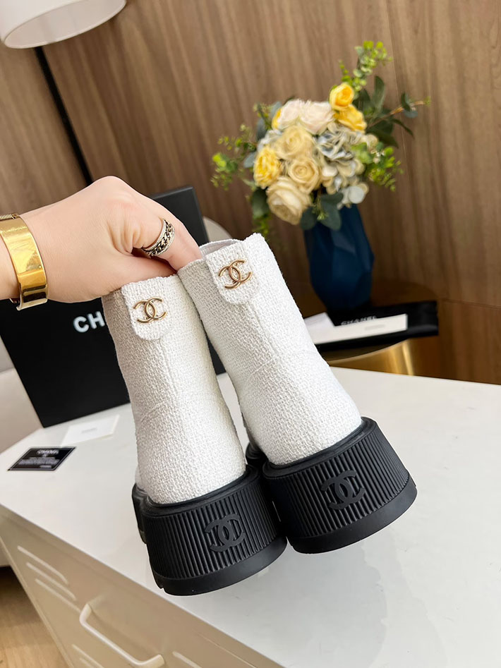 最高級シャネルスーパーコピー CHANEL ショートブーツ マトラッセ ココマーク ベルベット デニム 2628164 CHANEL ブーツ 公式 - 画像 (2)